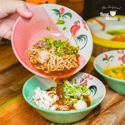  หมี่ซัวหลาน: สัมผัสความหอมกรุ่นของหมี่ต้มยำที่ผสานรสชาติเข้มข้นกับเครื่องปรุงอันล้ำค่า!